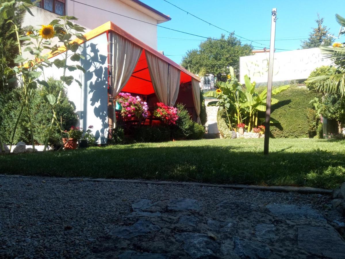 Yard House Trpejca Otel Ohri Dış mekan fotoğraf