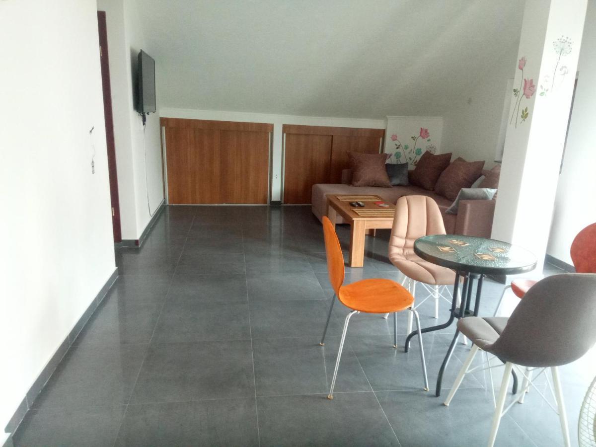 Yard House Trpejca Otel Ohri Dış mekan fotoğraf