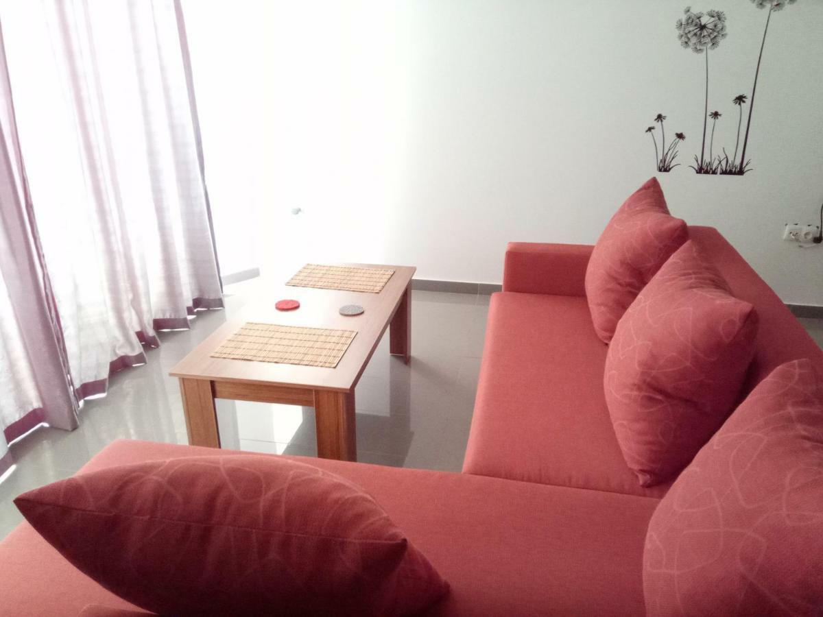 Yard House Trpejca Otel Ohri Dış mekan fotoğraf